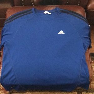 Adidas mens xlarge shirt sleeve shirt